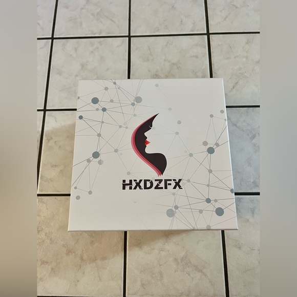 NEW IN BOX 7 Colors LED Light Photon Face Neck Mask Rejuvenation Facial - Picture 10 of 10